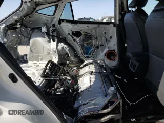 2024 Toyota Venza LE z VIN JTEAAAAH9RJ186457, wystawiony jako Copart lot #54193415 z przebiegiem 6 428 mil mil oraz Szkoda całkowita • Salvage title. Historia ofert i sprzedaży dostępna na DreamBid. Obrazek 11.