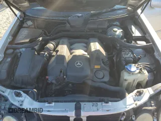 2000 Mercedes-Benz E-Class with VIN WDBJF65J3YB167247, listed as a Copart auction lot 75715464 with 0 mi miles and Salvage Title. Bid and sale history available at carsss.com. Image 11.