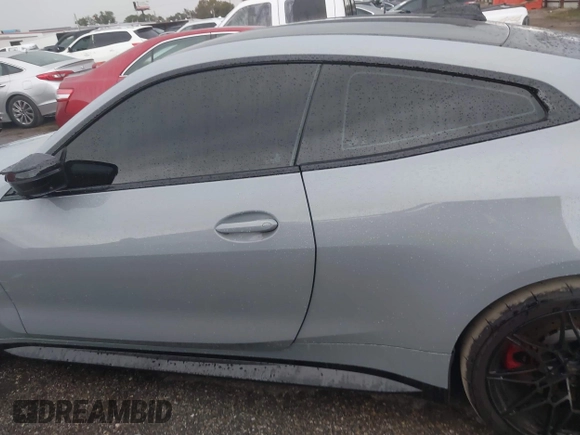 2021 BMW M4 Competition z VIN WBS33AZ03MCG59977, wystawiony jako IAAI lot #41012387 z przebiegiem 50 572 mil mil oraz . Historia ofert i sprzedaży dostępna na DreamBid. Obrazek 13.