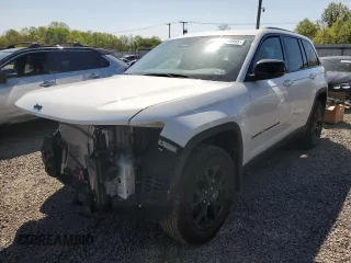 2025 Jeep Grand Cherokee Altitude X with VIN 1C4RJHAG3SC265558, listed as a Copart auction lot 54610885 with 4,607 mi miles and Salvage title. Bid and sale history available at DreamBid. Image 1.