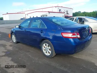 2011 Toyota Camry LE z VIN 4T1BF3EK4BU763620, wystawiony jako IAAI lot #42350047 z przebiegiem 192 613 mil mil oraz . Historia ofert i sprzedaży dostępna na DreamBid. Obrazek 3.