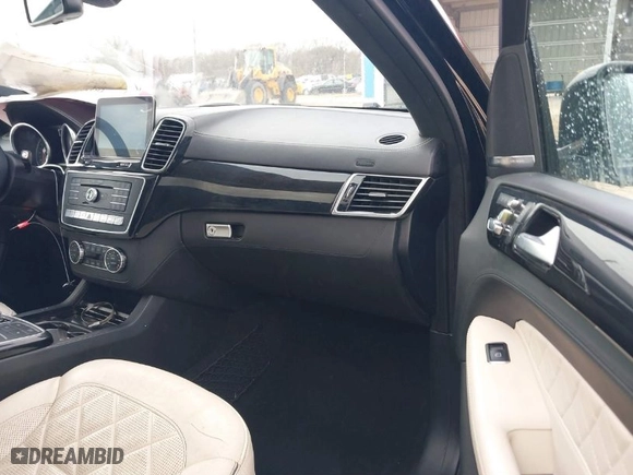 2017 Mercedes-Benz GLS with VIN 4JGDF7DE3HA952393, listed as a IAAI auction lot 41486489 with 86,350 mi miles. Bid and sale history available at carsss.com. Image 5.