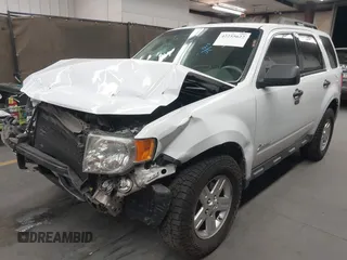 2011 Ford Escape Hybrid с VIN 1FMCU5K36BKC53834, выставлен на аукционе IAAI как лот 42255622 с пробегом 90 271 миль миль и . История ставок и продаж доступна на DreamBid. Изображение 17.