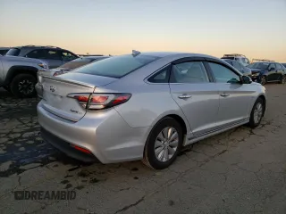 2016 Hyundai Sonata Hybrid SE with VIN KMHE24L19GA036636, listed as a Copart auction lot 37606843 with 0 mi miles. Bid and sale history available at carsss.com. Image 3.