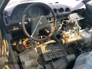 1982 Datsun 280ZX z VIN JN1CZ04S3CX627644, wystawiony jako Copart lot #47498845 z przebiegiem 201 516 mil mil oraz Tytuł czysty. Historia ofert i sprzedaży dostępna na DreamBid. Obrazek 8.