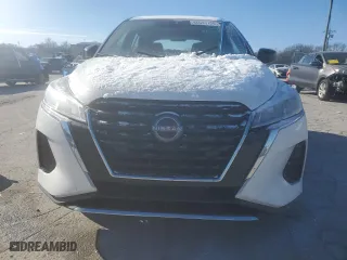 2022 Nissan Kicks S with VIN 3N1CP5BV5NL526071, listed as a Copart auction lot 46043125 with 43,544 mi miles and Salvage Title. Bid and sale history available at carsss.com. Image 5.