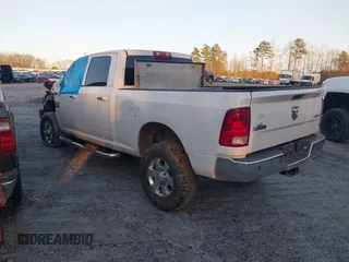 2016 Ram 2500 SLT with VIN 3C6UR5DL4GG141675, listed as a IAAI auction lot 41490099 with 116,467 mi miles. Bid and sale history available at carsss.com. Image 3.