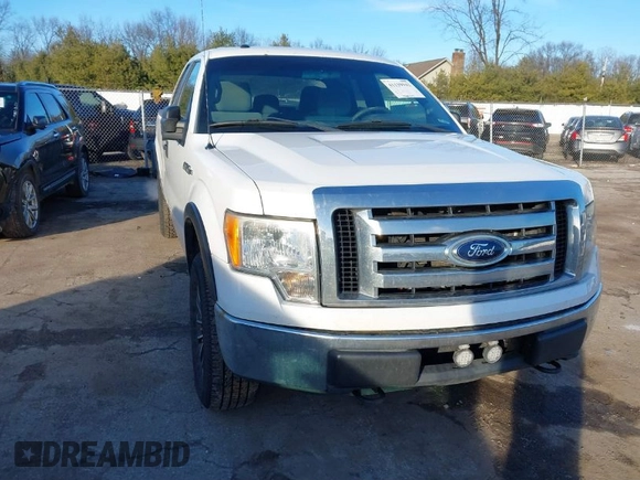 2012 Ford F-150 XL with VIN 1FTFX1EF7CFA97126, listed as a IAAI auction lot 41139942 with 229,958 mi miles. Bid and sale history available at carsss.com. Image 1.