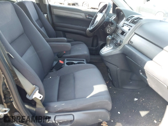 2008 Honda CR-V LX with VIN 3CZRE38318G708185, listed as a IAAI auction lot 41527155 with 195,287 mi miles and . Bid and sale history available at carsss.com. Image 5.