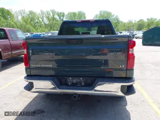 2025 Chevrolet Silverado 1500 LT with VIN 1GCUKDED2SZ161690, listed as a IAAI auction lot 42067327 with 9,920 mi miles. Bid and sale history available at carsss.com. Image 17.