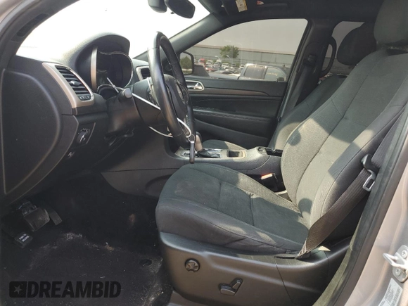 2017 Jeep Grand Cherokee Laredo with VIN 1C4RJFAG3HC619611, listed as a Copart auction lot 59376535 with 123,500 mi miles and Clean title. Bid and sale history available at DreamBid. Image 7.