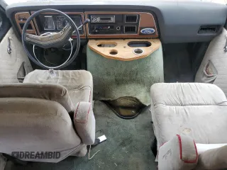1984 Ford Econoline Cargo с VIN 1FTDE14F3EHB57196, выставлен на аукционе Copart как лот 58563575 с пробегом 18 231 миль миль и Списание • Salvage title. История ставок и продаж доступна на DreamBid. Изображение 8.