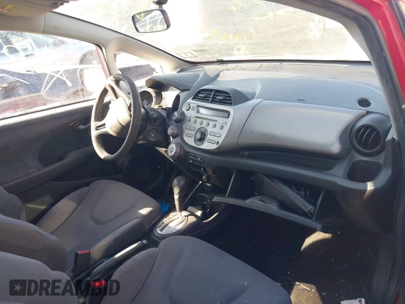 2010 Honda Fit with VIN JHMGE8H2XAC010621, listed as a IAAI auction lot 41683885 with 999,999 mi miles. Bid and sale history available at carsss.com. Image 5.