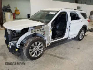 2021 Ford Explorer Limited with VIN 1FMSK7FH7MGB33906, listed as a Copart auction lot 48207965 with 43,798 mi miles and Salvage Title. Bid and sale history available at carsss.com. Image 1.