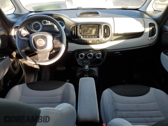 2014 FIAT 500L Easy with VIN ZFBCFABH8EZ023830, listed as a Copart auction lot 85184594 with 119,349 mi miles and Clean Title. Bid and sale history available at DreamBid. Image 8.