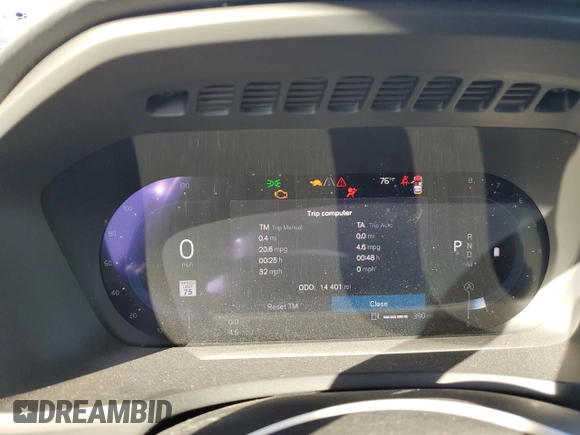 2024 Volvo XC90 Plus Bright Theme with VIN YV4L12PE6R1190219, listed as a Copart auction lot 81855084 with 14,401 mi miles and Non Repairable. Bid and sale history available at DreamBid. Image 9.