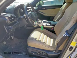 2018 Lexus IS 300 z VIN JTHBA1D26J5075568, wystawiony jako Copart lot #52537325 z przebiegiem 141 430 mil mil oraz Szkody całkowita. Historia ofert i sprzedaży dostępna na DreamBid. Obrazek 7.