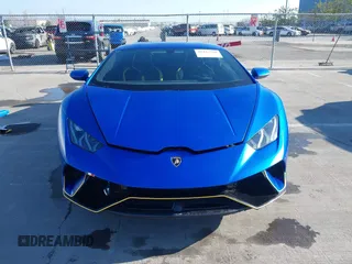 2019 Lamborghini Huracan z VIN ZHWUD4ZF8KLA11733, wystawiony jako IAAI lot #41433768 z przebiegiem 11 736 mil mil oraz . Historia ofert i sprzedaży dostępna na DreamBid. Obrazek 12.