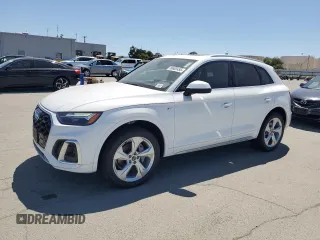2025 Audi Q5 S line Premium Plus z VIN WA1EAAFYXS2024040, wystawiony jako Copart lot #56882455 z przebiegiem 41 mil mil oraz Szkoda całkowita • Salvage title. Historia ofert i sprzedaży dostępna na DreamBid. Obrazek 1.