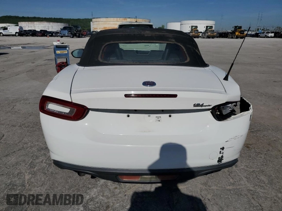 2017 FIAT 124 Spider Classica with VIN JC1NFAEK0H0106431, listed as a Copart auction lot 55705475 with 56,230 mi miles and Clean title. Bid and sale history available at DreamBid. Image 6.