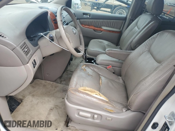 2006 Toyota Sienna XLE z VIN 5TDZA22C56S520191, wystawiony jako Copart lot #57703465 z przebiegiem 274 014 mil mil oraz Szkoda całkowita • Salvage title. Historia ofert i sprzedaży dostępna na DreamBid. Obrazek 7.
