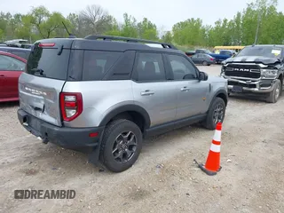 2021 Ford Bronco Sport Badlands z VIN 3FMCR9D99MRA67830, wystawiony jako IAAI lot #42318934 z przebiegiem 129 598 mil mil oraz . Historia ofert i sprzedaży dostępna na DreamBid. Obrazek 4.