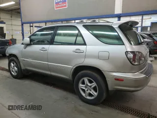 2001 Lexus RX 300 with VIN JTJHF10U310213467, listed as a Copart auction lot 83405024 with 177,059 mi miles and Salvage Title. Bid and sale history available at carsss.com. Image 2.