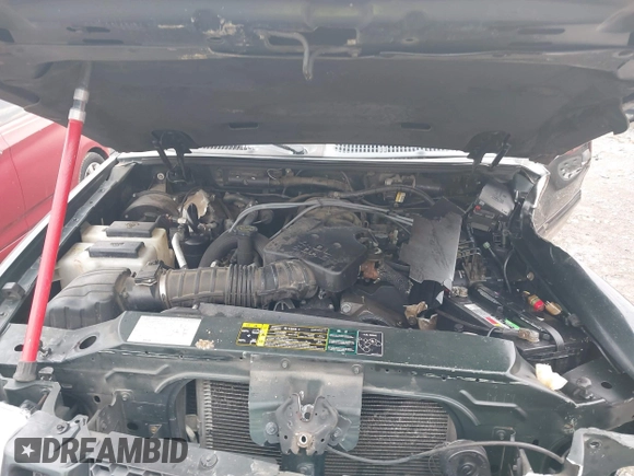 2004 Ford Explorer Sport Trac XLS с VIN 1FMZU67K84UB98360, выставлен на аукционе IAAI как лот 41558930 с пробегом Не указан миль и . История ставок и продаж доступна на DreamBid. Изображение 10.
