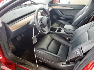 2022 Tesla Model 3 z VIN 5YJ3E1EA7NF289960, wystawiony jako Copart lot #60655555 z przebiegiem 119 290 mil mil oraz Czysty tytuł • Clean title. Historia ofert i sprzedaży dostępna na DreamBid. Obrazek 7.