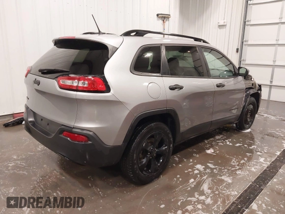 2017 Jeep Cherokee Sport with VIN 1C4PJMAB6HW557359, listed as a IAAI auction lot 41793093 with 194,400 mi miles. Bid and sale history available at carsss.com. Image 4.