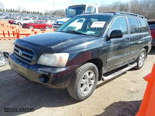 2005 Toyota Highlander with VIN JTEDP21A450079160, listed as a IAAI auction lot 41864860 with 209,119 mi miles. Bid and sale history available at carsss.com. Image 2.