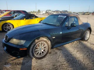 2000 BMW Z3 2.5L with VIN 4USCH9342YLG03581, listed as a Copart auction lot 75429884 with 122,439 mi miles and Salvage Title. Bid and sale history available at carsss.com. Image 1.