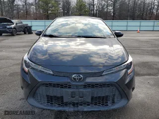 2020 Toyota Corolla LE with VIN JTDEPRAEXLJ070572, listed as a Copart auction lot 50246035 with 47,736 mi miles and Salvage Title. Bid and sale history available at carsss.com. Image 5.