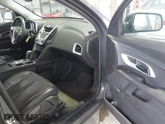 2010 Chevrolet Equinox LT w/2LT with VIN 2CNALPEW9A6274996, listed as a IAAI auction lot 41941733 with 200,105 mi miles. Bid and sale history available at carsss.com. Image 5.