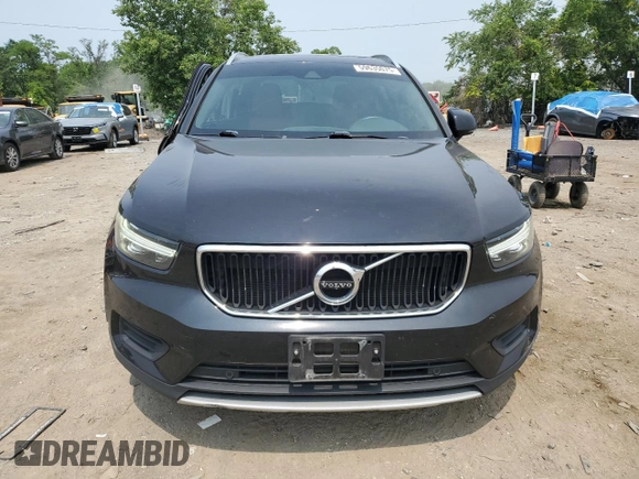 2019 Volvo XC40 Momentum with VIN YV4162XZ9K2009464, listed as a Copart auction lot 59635075 with 62,765 mi miles and Salvage title. Bid and sale history available at DreamBid. Image 5.