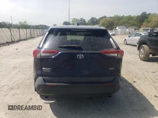 2019 Toyota RAV4 XLE with VIN 2T3W1RFV0KC027858, listed as a Copart auction lot 54301995 with 145,669 mi miles and Salvage Title. Bid and sale history available at carsss.com. Image 6.
