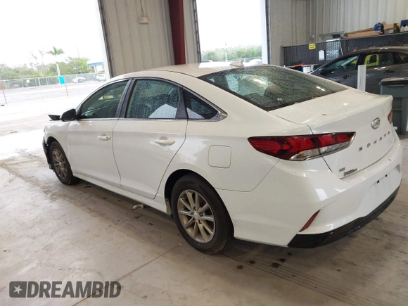 2019 Hyundai Sonata SE with VIN 5NPE24AF8KH790003, listed as a IAAI auction lot 41353854 with 84,442 mi miles and . Bid and sale history available at carsss.com. Image 3.