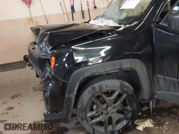 2021 Jeep Renegade Islander z VIN ZACNJDBB0MPM74830, wystawiony jako IAAI lot #41545277 z przebiegiem 78 148 mil mil oraz . Historia ofert i sprzedaży dostępna na DreamBid. Obrazek 6.