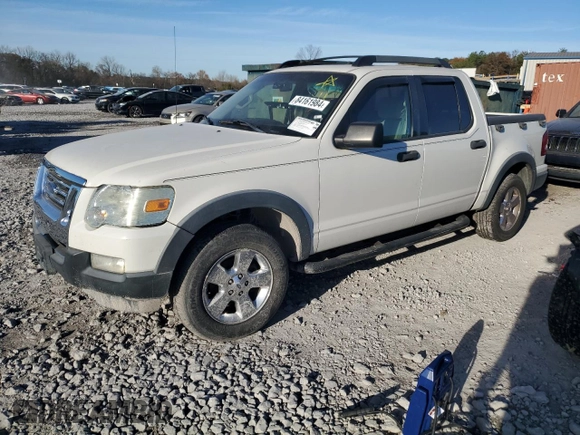 2008 Ford Explorer Sport Trac XLT z VIN 1FMEU31E88UA34709, wystawiony jako Copart lot #84161984 z przebiegiem Nie podano mil oraz Czysty tytuł • Clean title. Historia ofert i sprzedaży dostępna na DreamBid. Obrazek 1.