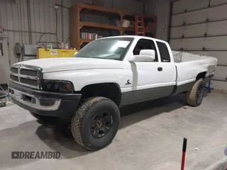 2001 Dodge 2500 with VIN 1B7KF23701J537958, listed as a IAAI auction lot 40478428 with 227,209 mi miles and . Bid and sale history available at DreamBid. Image 17.