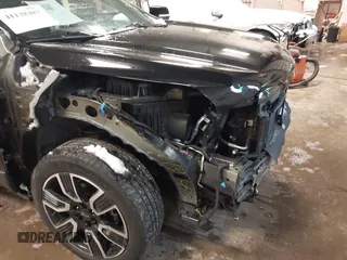 2021 GMC Acadia SLE with VIN 1GKKNRL48MZ205827, listed as a IAAI auction lot 41128487 with 52,324 mi miles and . Bid and sale history available at DreamBid. Image 6.