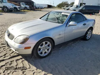 1998 Mercedes-Benz SLK-Class with VIN WDBKK47F6WF059935, listed as a Copart auction lot 77026144 with 0 mi miles and Non Repairable. Bid and sale history available at carsss.com. Image 1.