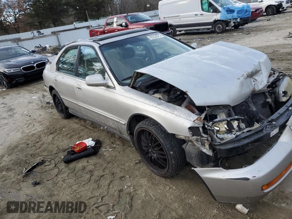 1997 Honda Accord EX with VIN 1HGCD5656VA278518, listed as a Copart auction lot 42252875 with 243,941 mi miles and Salvage Title. Bid and sale history available at DreamBid. Image 4.