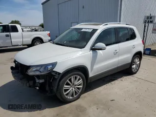 2016 Volkswagen Tiguan SEL with VIN WVGAV7AX8GW581339, listed as a Copart auction lot 52997855 with 47,096 mi miles and Salvage Title. Bid and sale history available at DreamBid. Image 1.