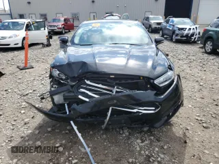 2013 Ford Fusion SE with VIN 3FA6P0HR8DR321725, listed as a Copart auction lot 62808555 with 125,223 mi miles and Non repairable. Bid and sale history available at DreamBid. Image 5.