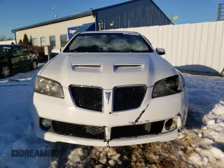 2009 Pontiac G8 with VIN 6G2ER57769L228017, listed as a Copart auction lot 85264184 with 220,559 mi miles and Non Repairable. Bid and sale history available at carsss.com. Image 5.