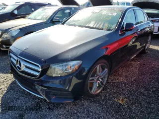 2019 Mercedes-Benz E-Class E 300 with VIN WDDZF4JB9KA570210, listed as a Copart auction lot 61803982 with 0 mi miles. Bid and sale history available at carsss.com. Image 2.