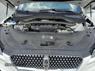2023 Lincoln Aviator Reserve with VIN 5LM5J7WC0PGL05862, listed as a Copart auction lot 60918995 with 28,617 mi miles and Salvage title. Bid and sale history available at DreamBid. Image 12.