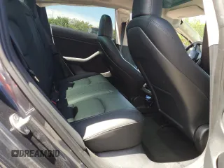 2023 Tesla Model 3 with VIN 5YJ3E1EA8PF704349, listed as a Copart auction lot 60220665 with 18,873 mi miles and Non repairable. Bid and sale history available at DreamBid. Image 10.