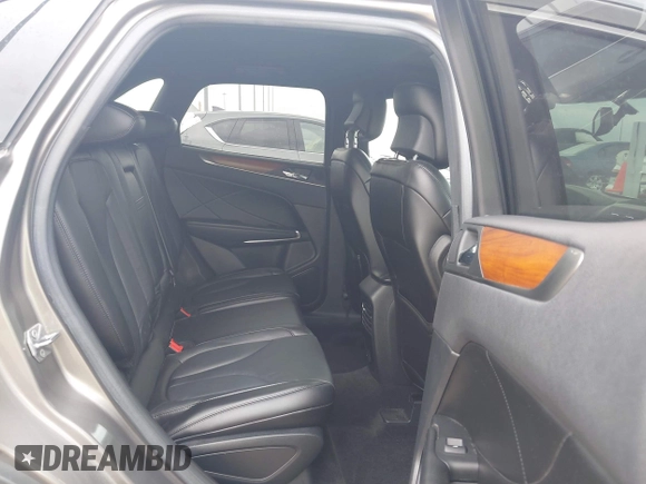 2017 Lincoln MKC Select with VIN 5LMCJ2C92HUL34916, listed as a IAAI auction lot 42024355 with 34,242 mi miles and . Bid and sale history available at DreamBid. Image 8.